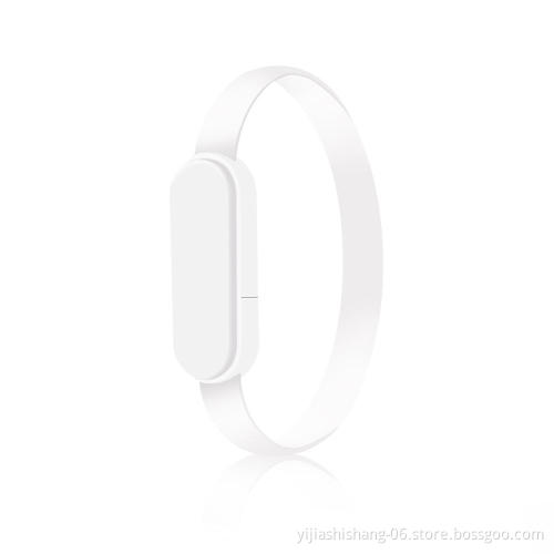 Yijiashishang Innovative Bracelet 2 in 1 Data Cable with Charging Function
